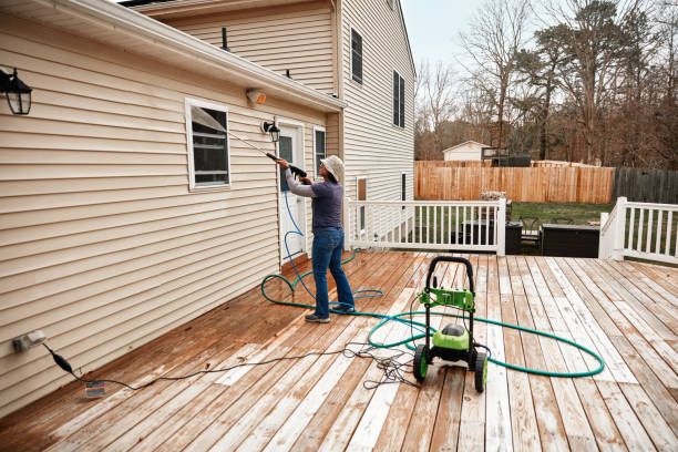 Best Commercial Pressure Washing  in Meadow Glade, WA